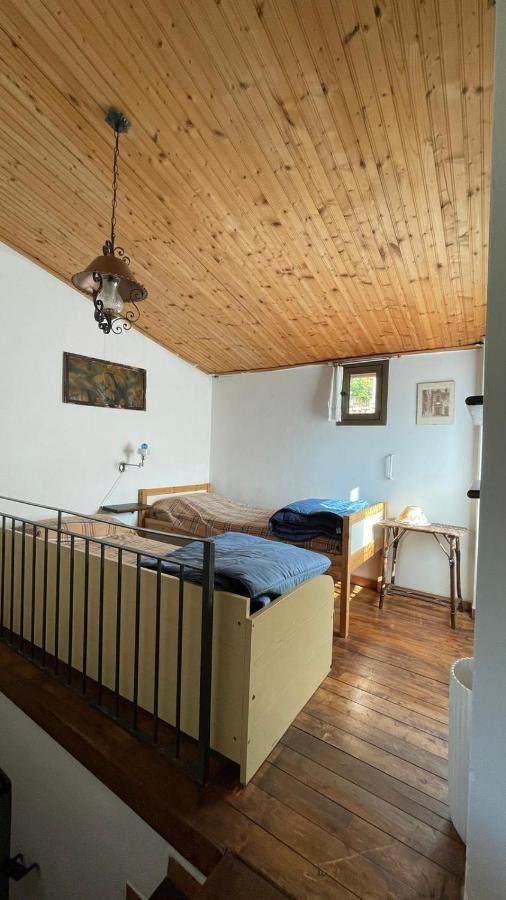Casa vacanza Pegrini nel centro storico di Gavi Esterno foto